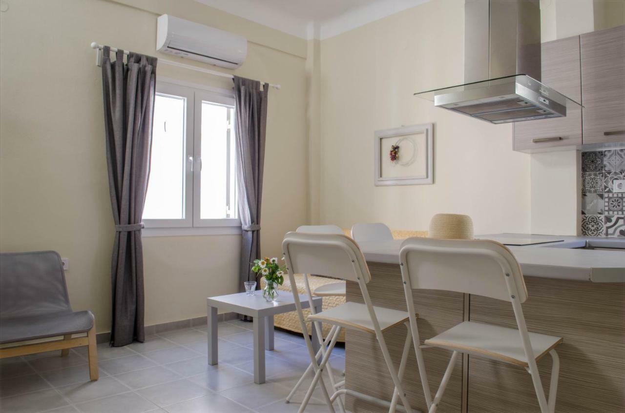 City Apartment Ermoupoli Luaran gambar